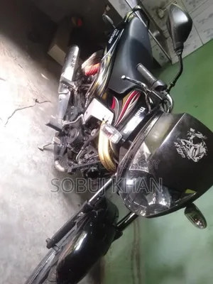 Mahindra Centuro 2016 Black