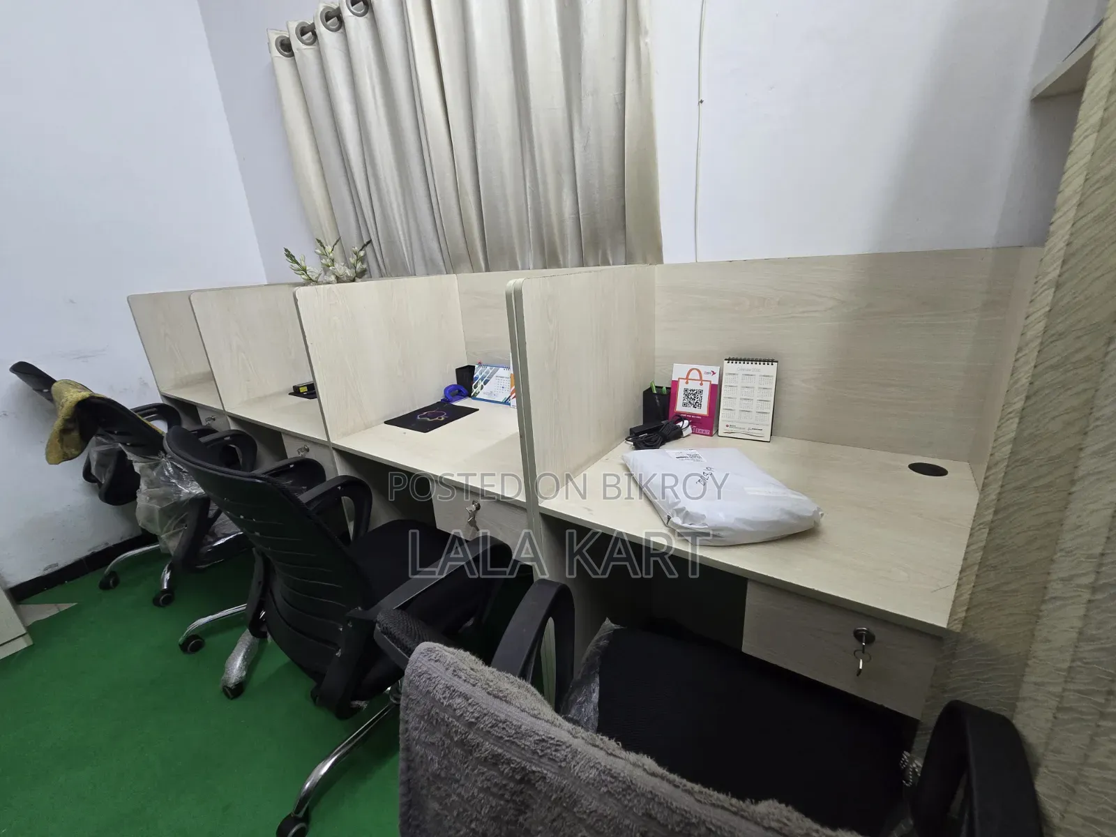 Office Dest Chair