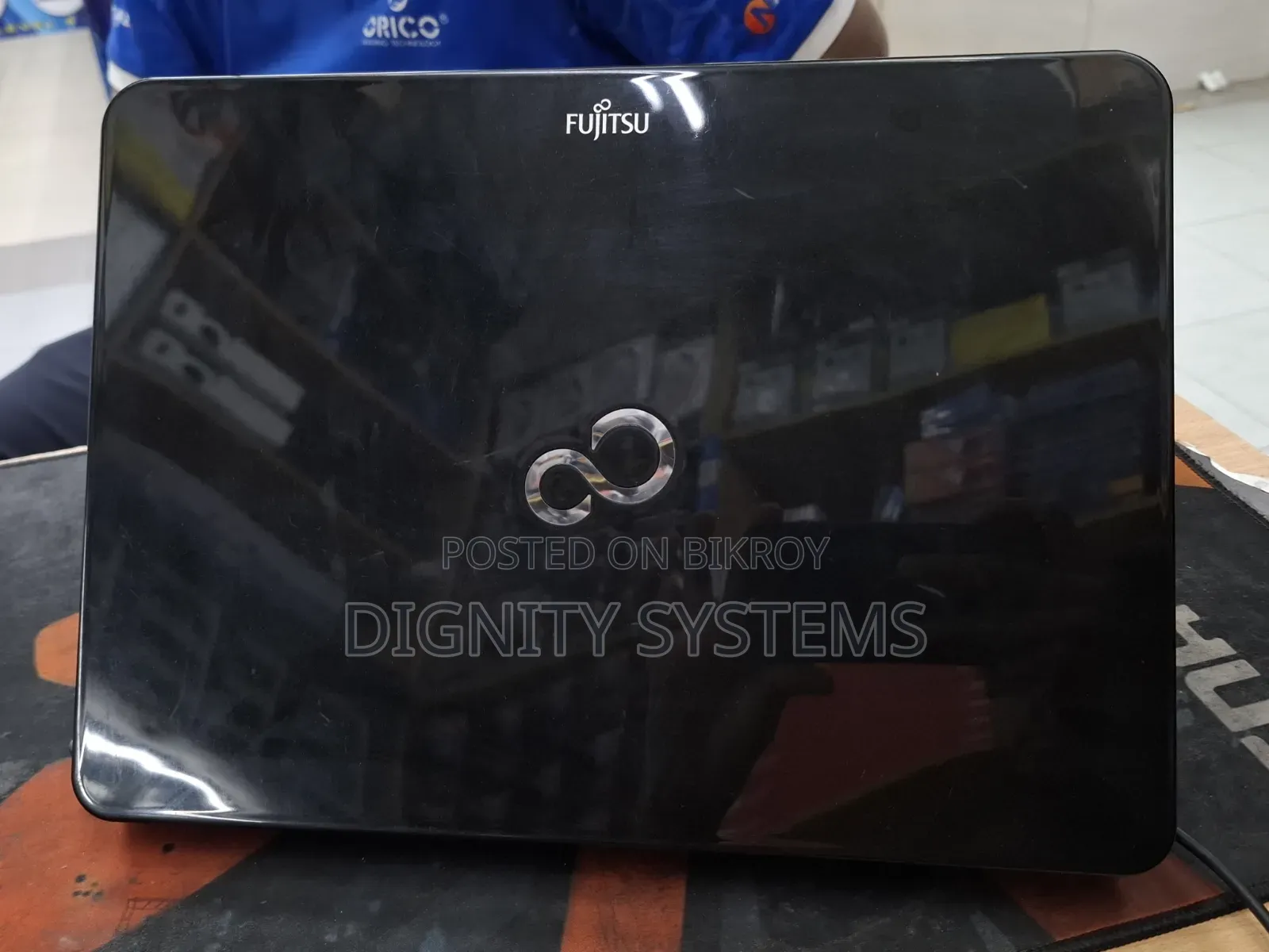 Laptop Fujitsu Lifebook LH532 6GB Intel Core I3 SSD 128GB