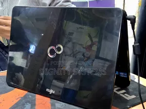 Laptop Fujitsu Lifebook LH532 6GB Intel Core I3 SSD 128GB