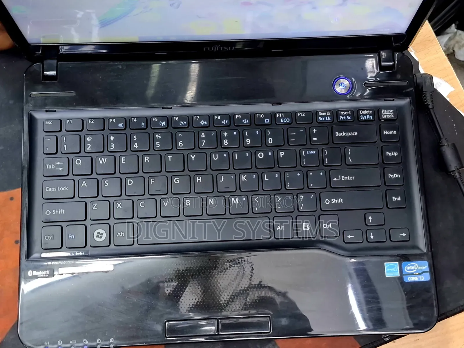 Laptop Fujitsu Lifebook LH532 6GB Intel Core I3 SSD 128GB