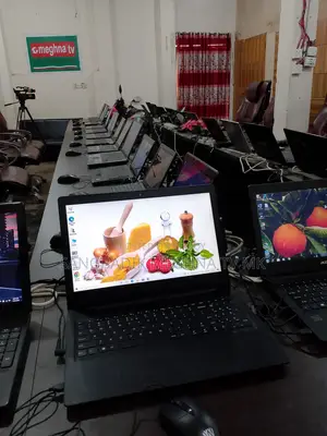 Laptop HP 8gb Amd Ryzen SSD 512gb
