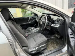 Mazda Axela 2011 Gray