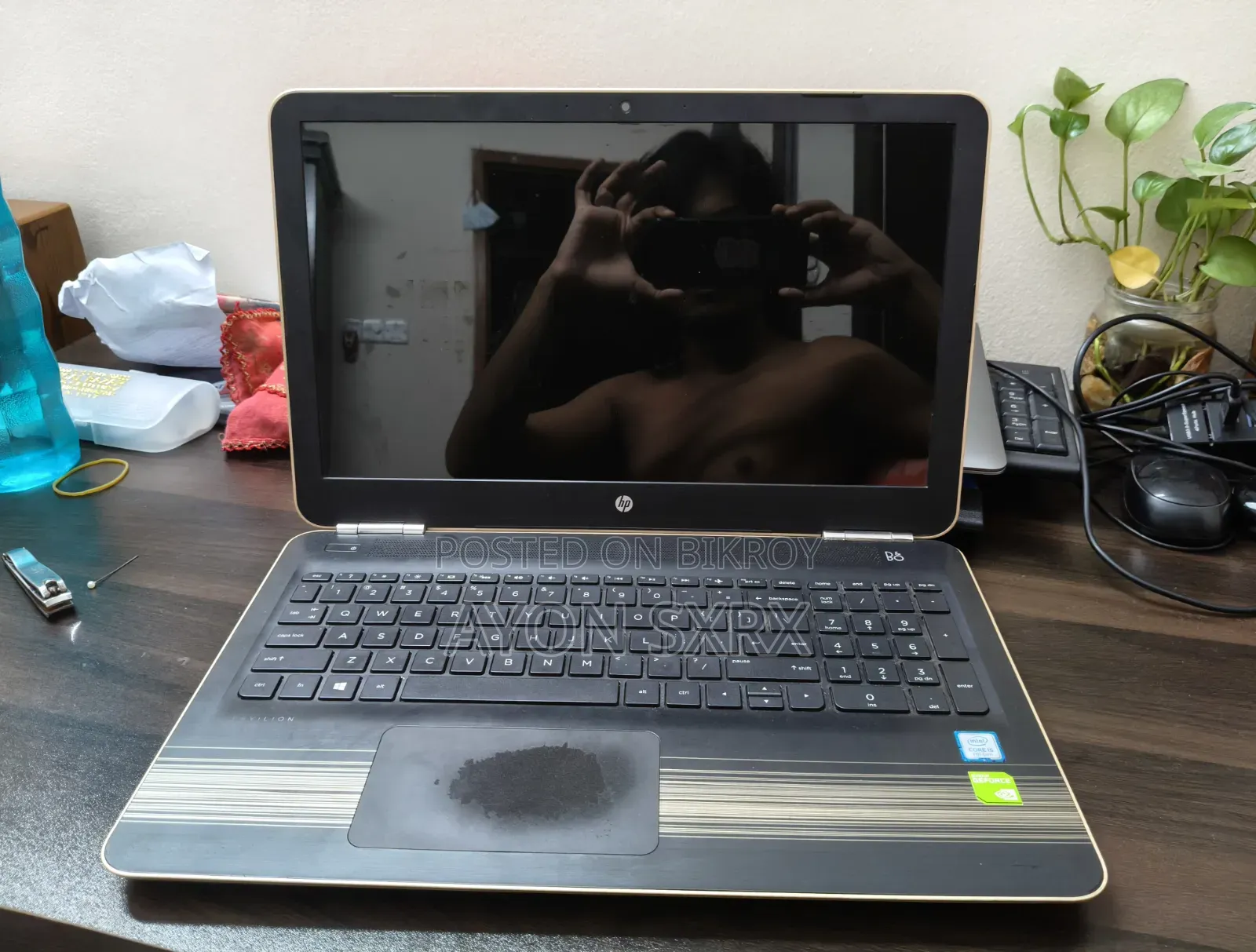 Laptop HP Pavilion 10 16GB Intel Core I5 HDD+SSD 1T