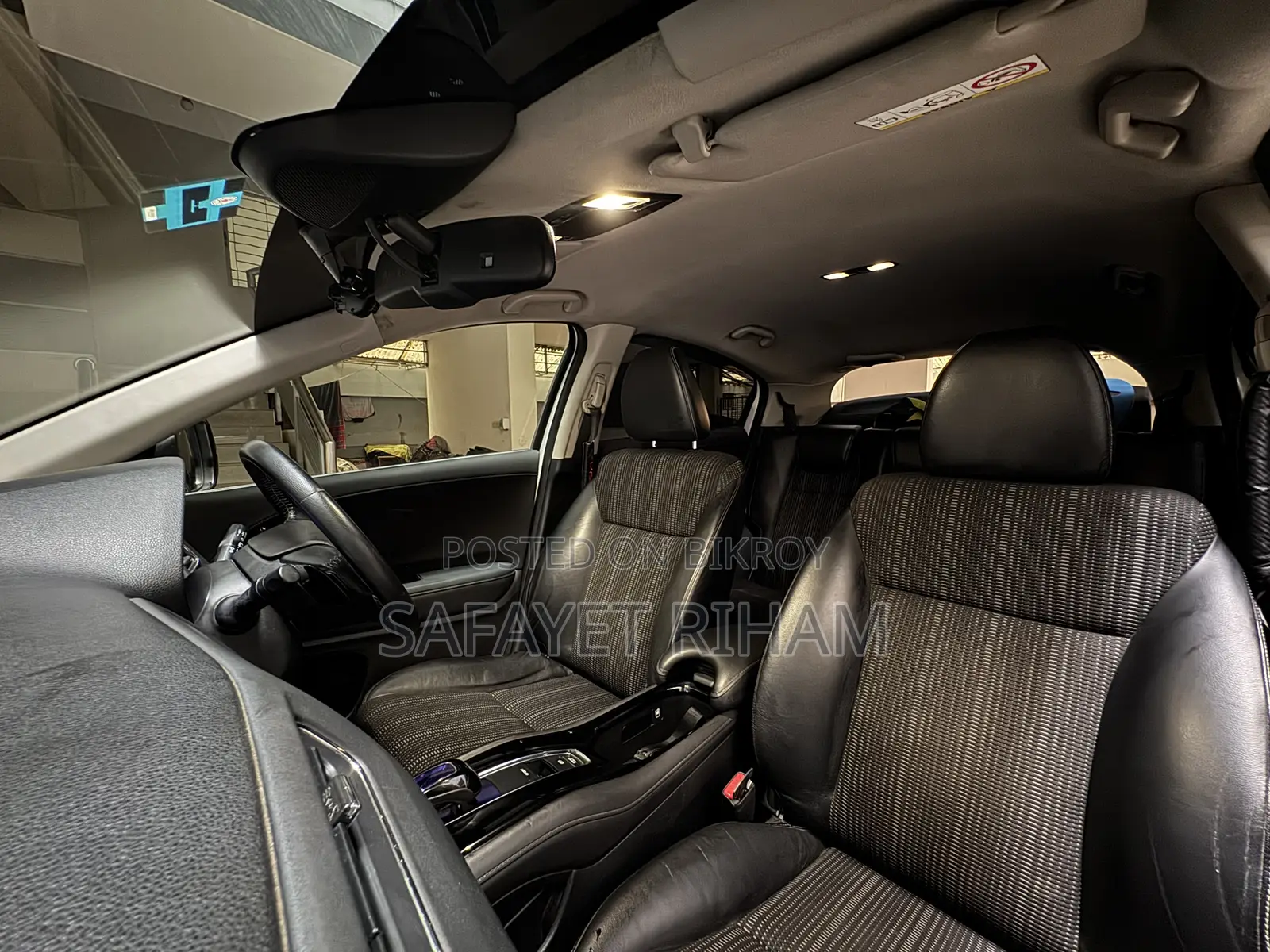 Honda Vezel 1.5 Hybrid 2WD 2014 Pearl