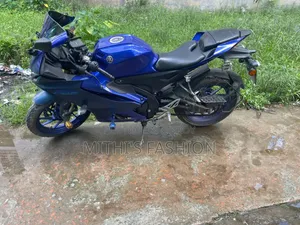 Yamaha R15M 2023 Blue