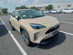 Toyota Yaris Cross 2021 Beige