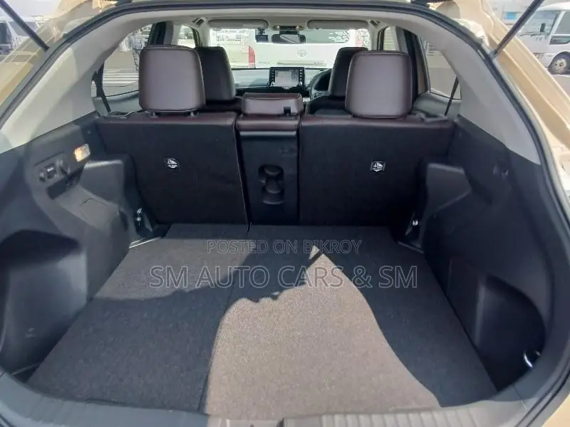 Toyota Yaris Cross 2021 Beige