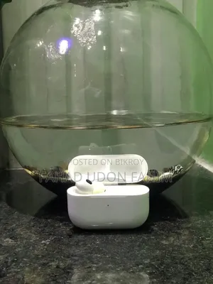 Apple Airpods Pro 2nd Generation (Only Left Bud and Case Available)