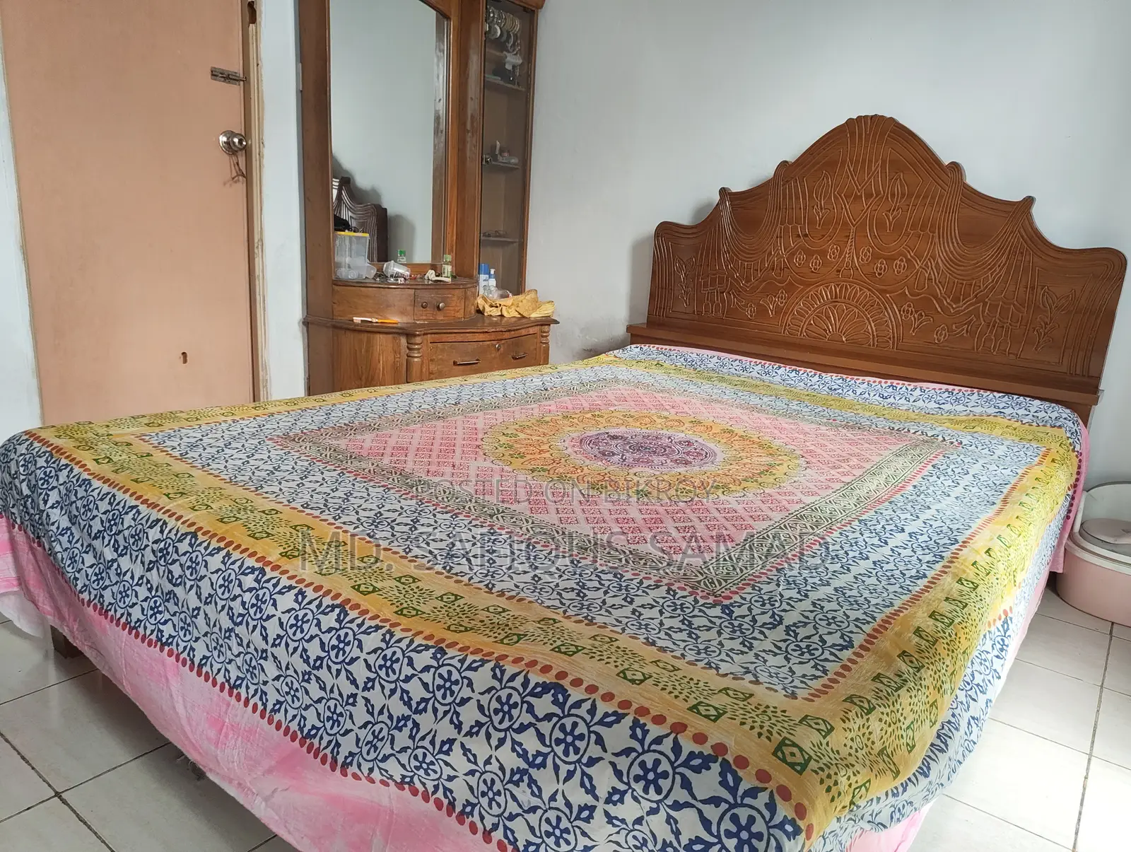 I Want to Sell This Bed