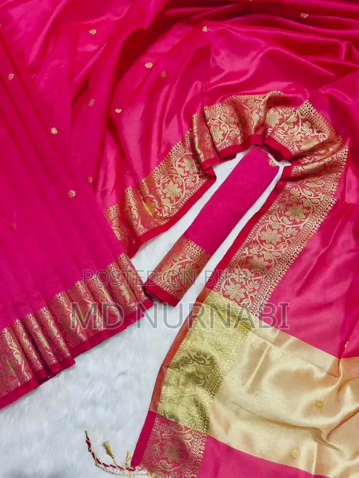নতুন শাড়ি