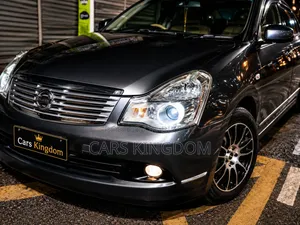 Nissan Bluebird 2008 Gray