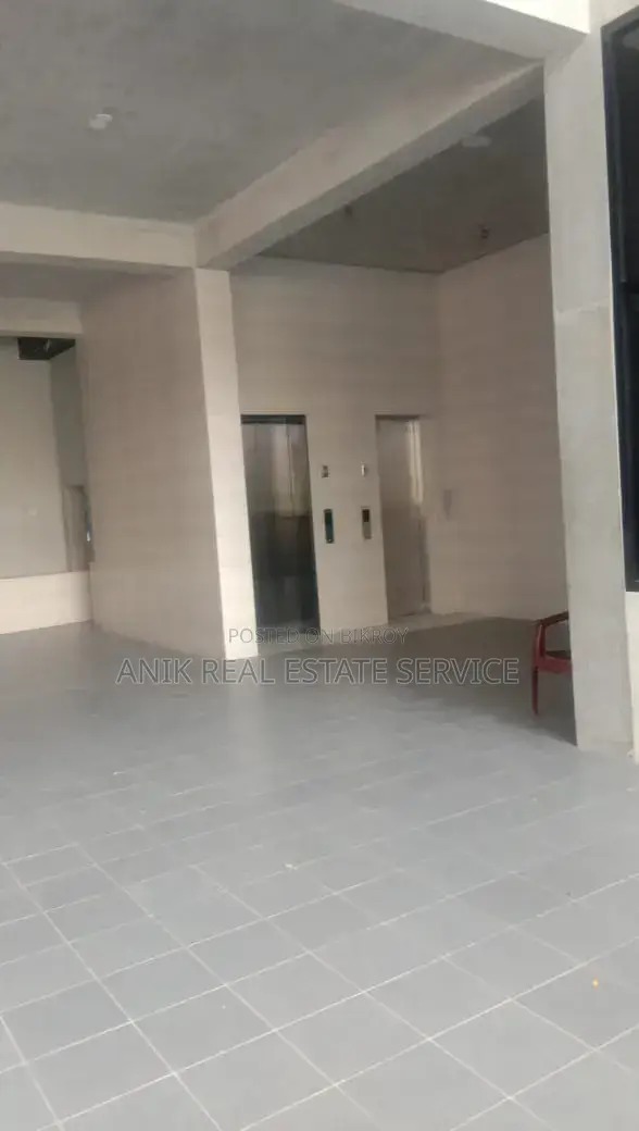 20bdrm House in Anik Real Estate, Gulshan for Rent