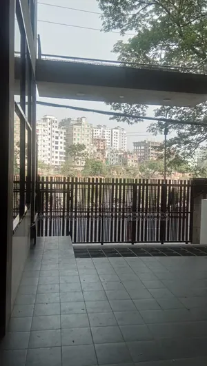 20bdrm House in Anik Real Estate, Gulshan for Rent