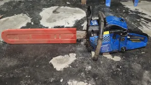 Tree Cutting Machine (Chainsaw)