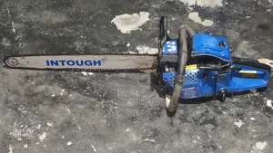 Tree Cutting Machine (Chainsaw)