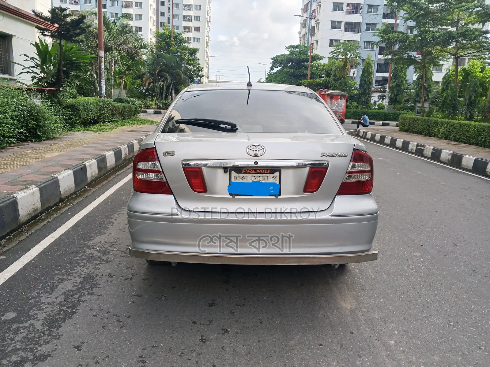 টয়োটা প্রমিও ২০০৪ সিলভার