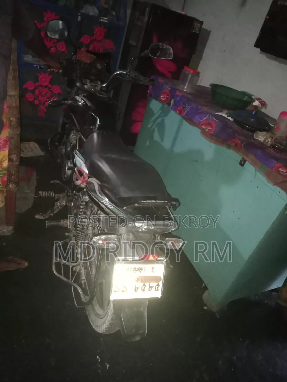 Bajaj Discover 100 2017 Black