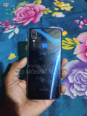 Vivo Y11 32 GB Blue