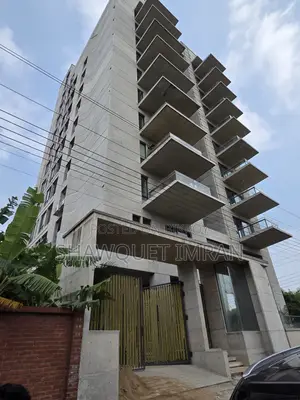 4bdrm Apartment in Nine Hills, Near, Basundhara for Sale
