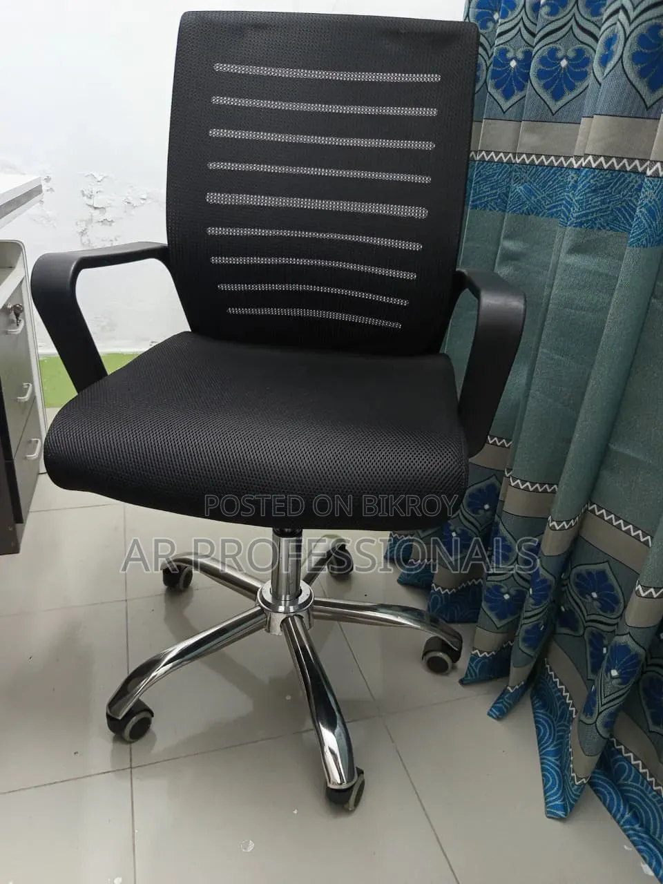 Mesh Office Chair (Urgent Sell)