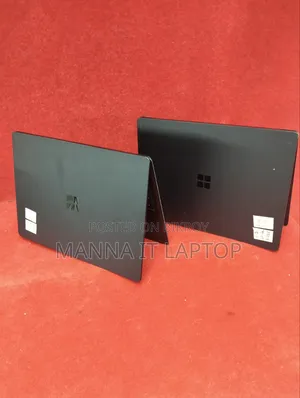 Laptop Microsoft Surface Book 2 8GB Intel Core I5 SSD 256GB