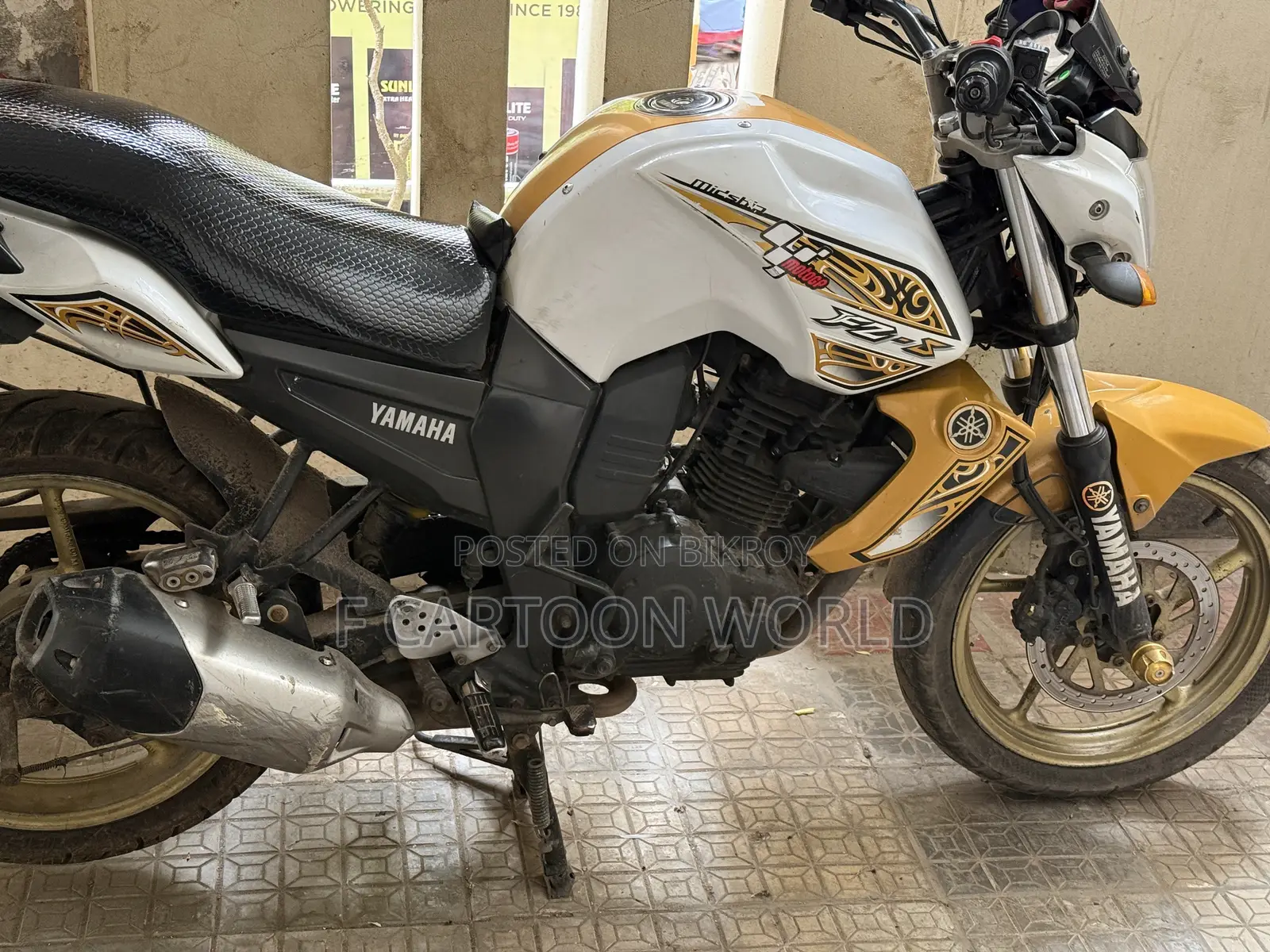 Yamaha FZ 2015 White