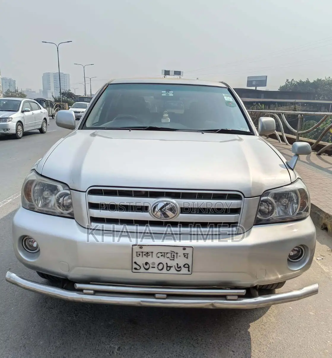 Toyota Kluger 2005 Silver