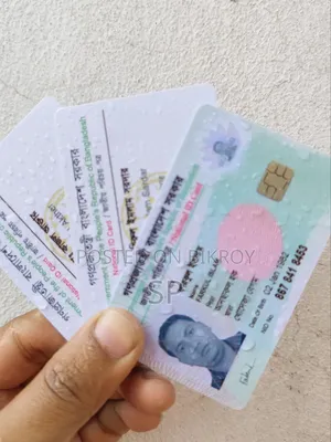 যেকোন ধরনের PVC/Plastic কার্ডে UV প্রিন্ট করে থাকি
