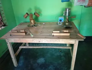 কলম বানানোর মেশিন