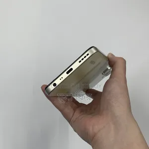 Realme V30 128 GB Gold