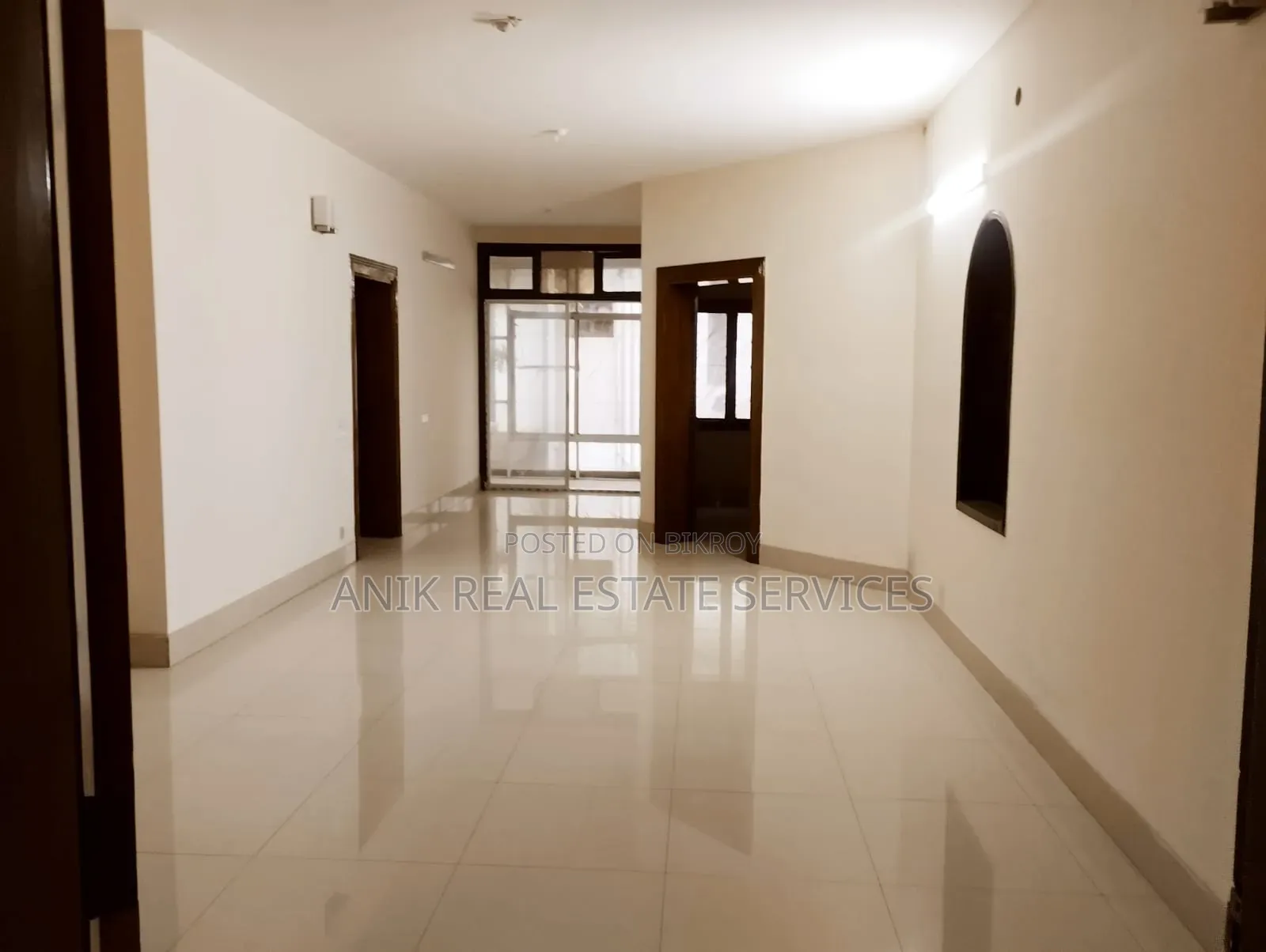 6bdrm House in Anik Real Estate, Baridhara for Rent
