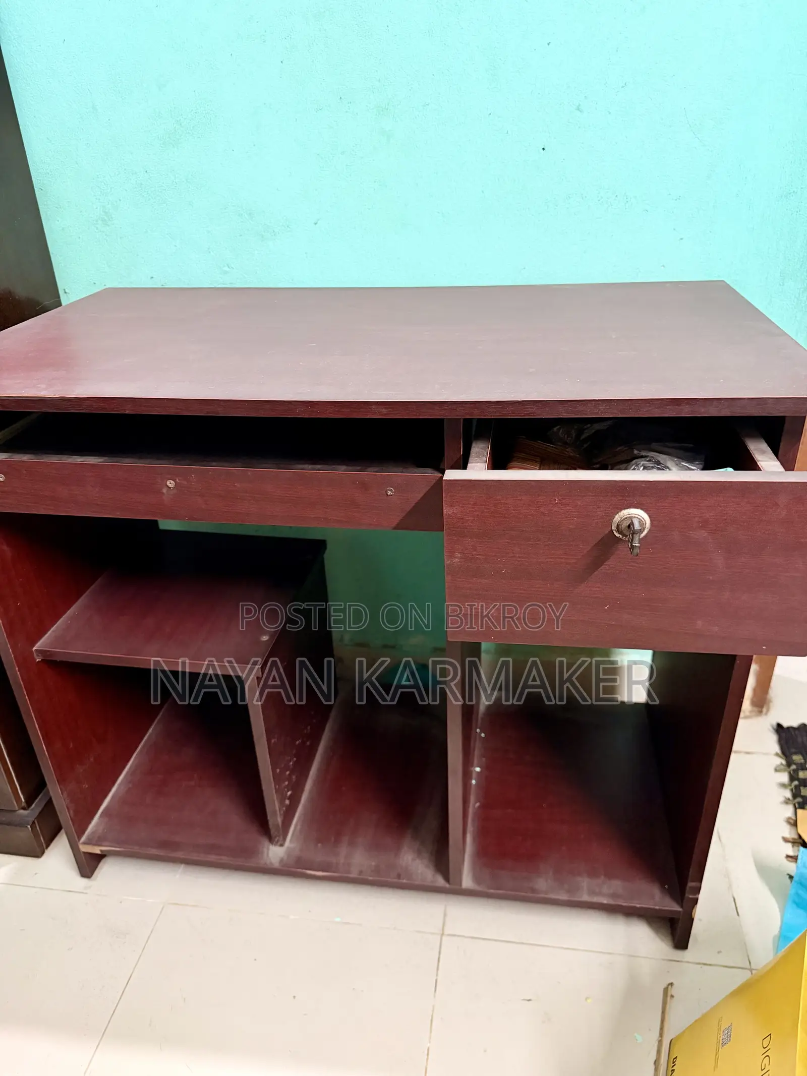 Computer / Study Table for Sale - Fresh Condition |