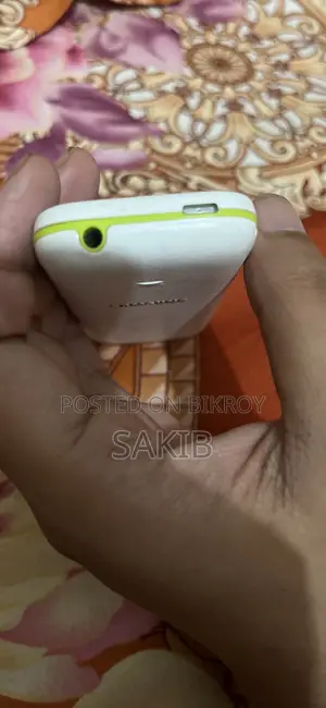 Samsung Guru Music 2 White
