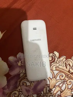 Samsung Guru Music 2 White