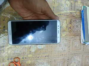 Huawei Y6 16 GB Black