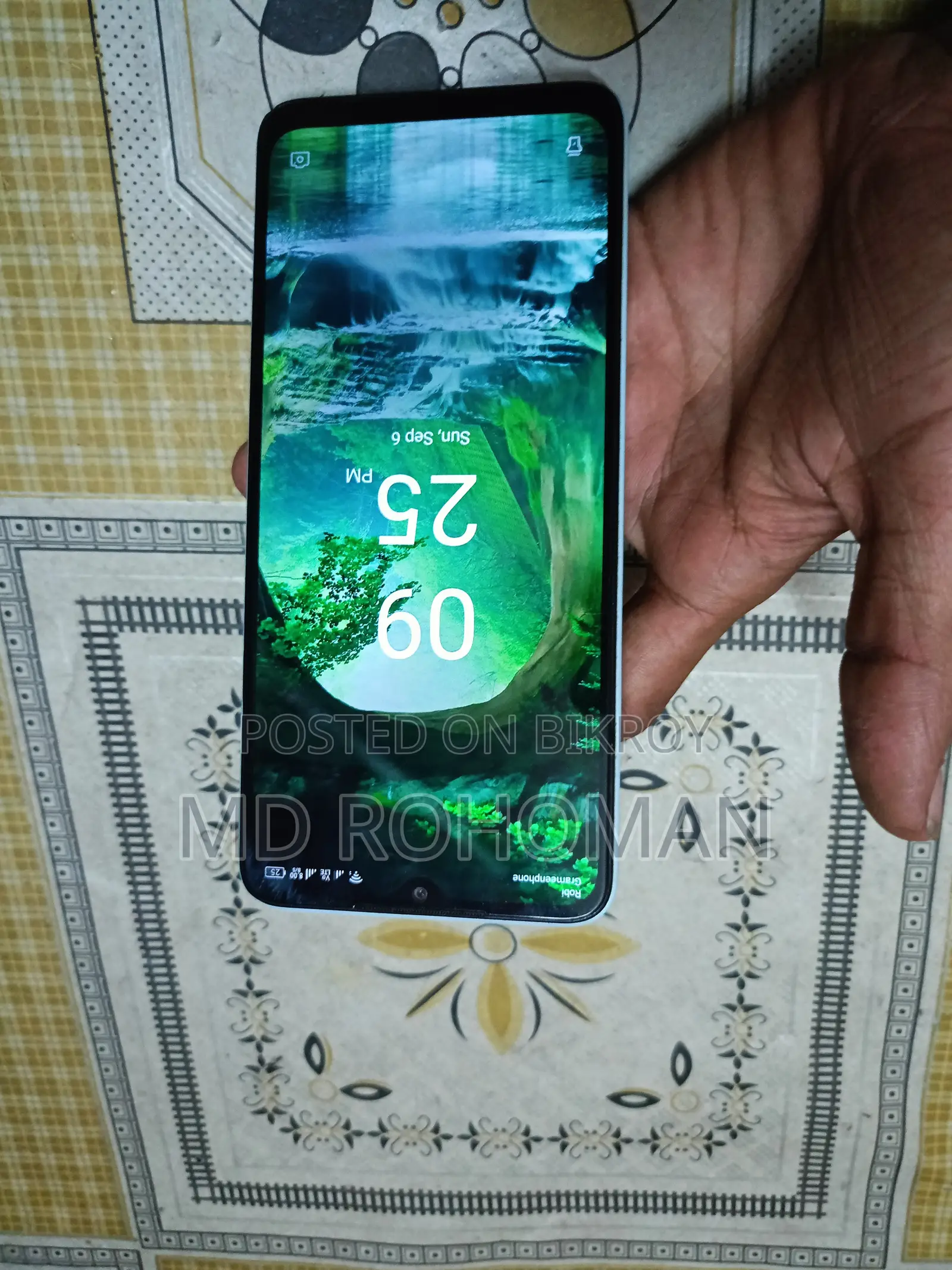 Itel P40 32 GB White