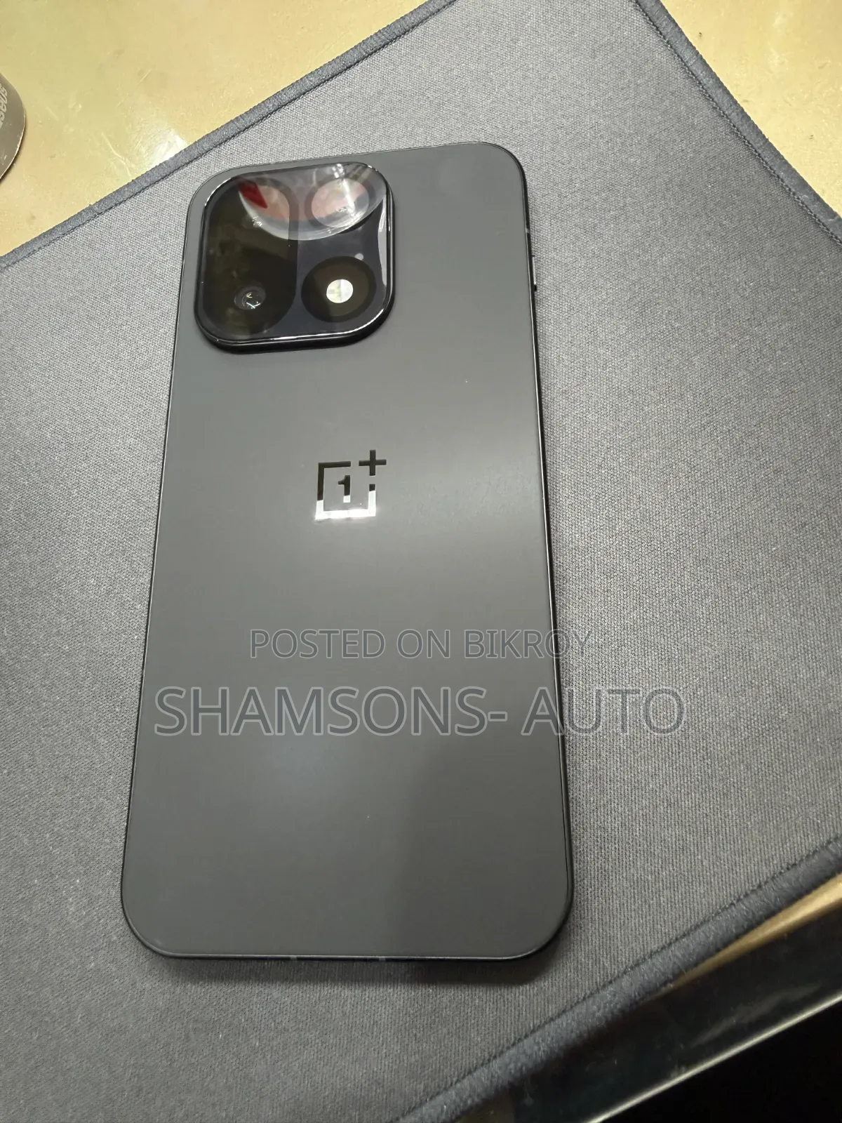 OnePlus 15 256 GB Black