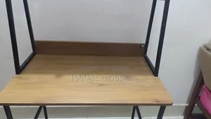 রিগ্যাল রিডিং / কম্পিউটার টেবিল