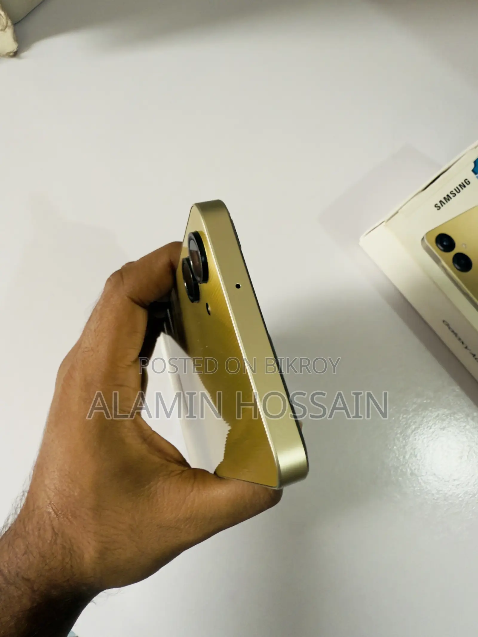 Samsung Galaxy A06 128 GB Gold
