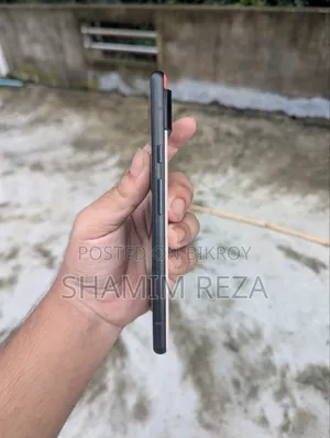 EL 8 GB Rose Gold