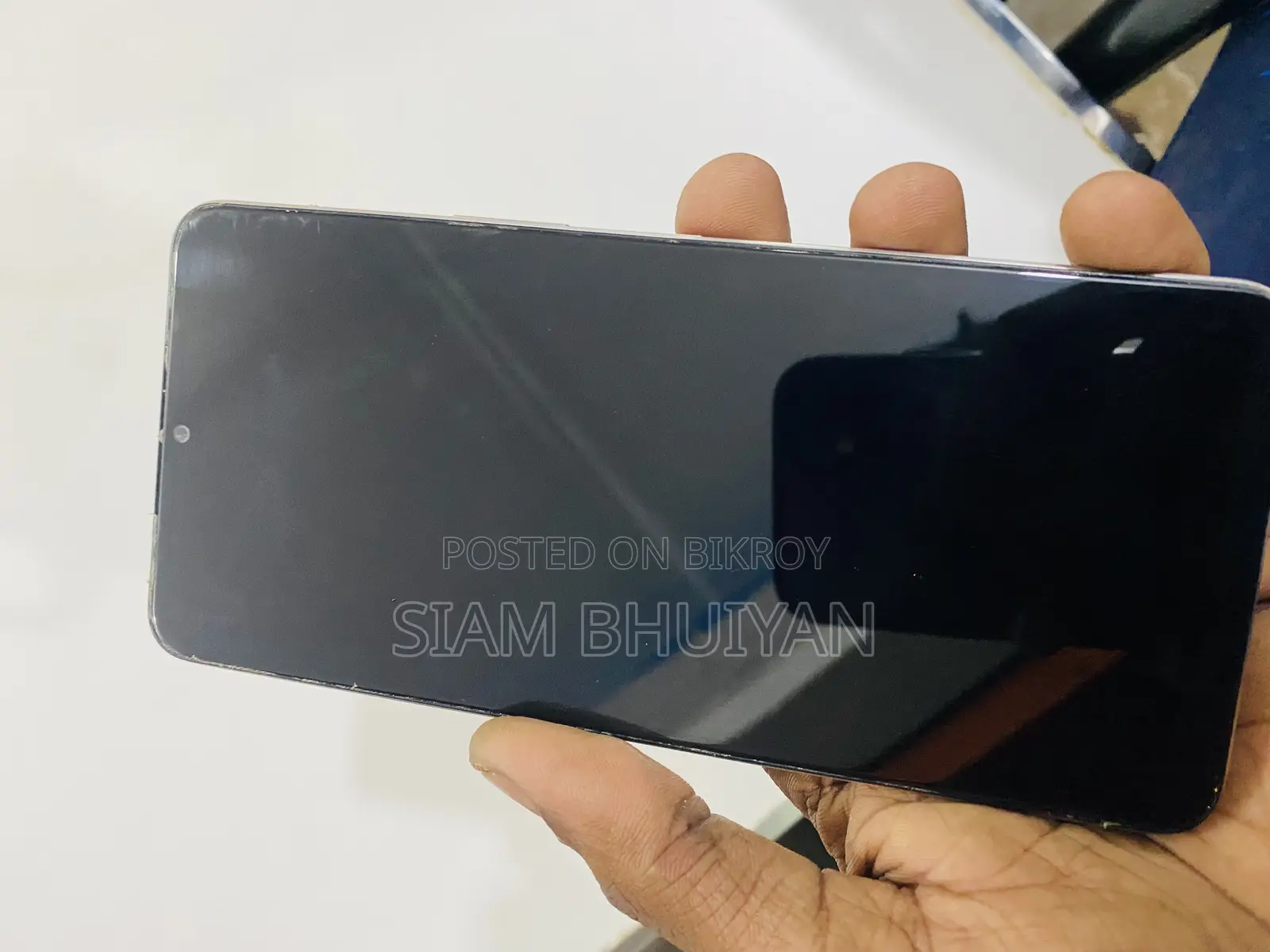 Vivo Y04 128 GB Rose Gold