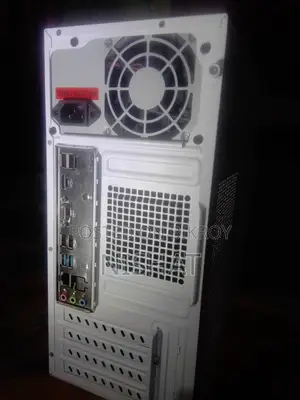 Desktop Computer 8GB Intel Core I5 HDD+SSD 1T