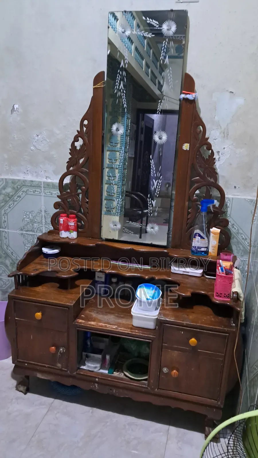 Dressing Table