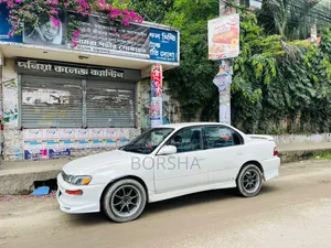 Toyota Corolla Automatic 1994 White