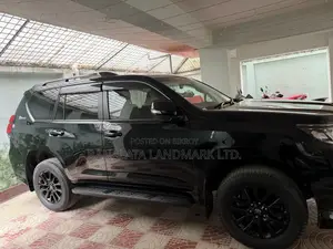 Toyota Land Cruiser Prado 3.0 172hp 2021 Black