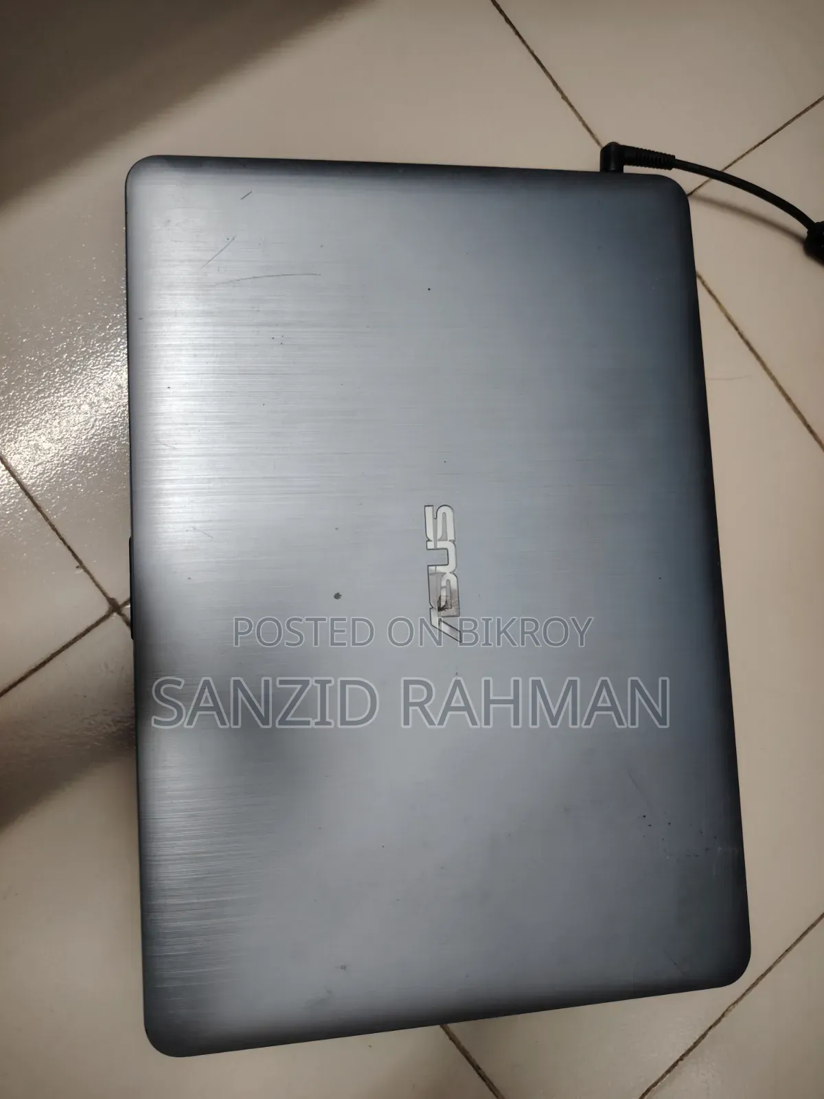 Laptop Asus X401U 4GB Intel Core i3 HDD 1T
