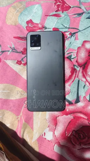Vivo V20 128 GB Black