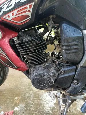 Yamaha FZ 2015 Red