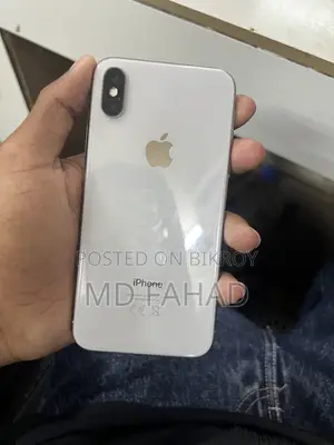Apple iPhone X 64 GB White